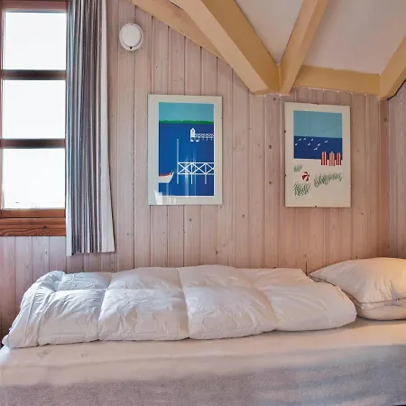 Three-bedroom Holiday In