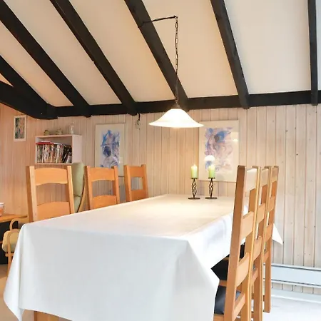 Three-bedroom Holiday In Casa de Férias